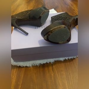 Vera wang bootie open back